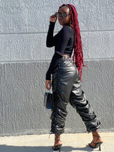 Load image into Gallery viewer, Jayda Ruched Faux Pants
